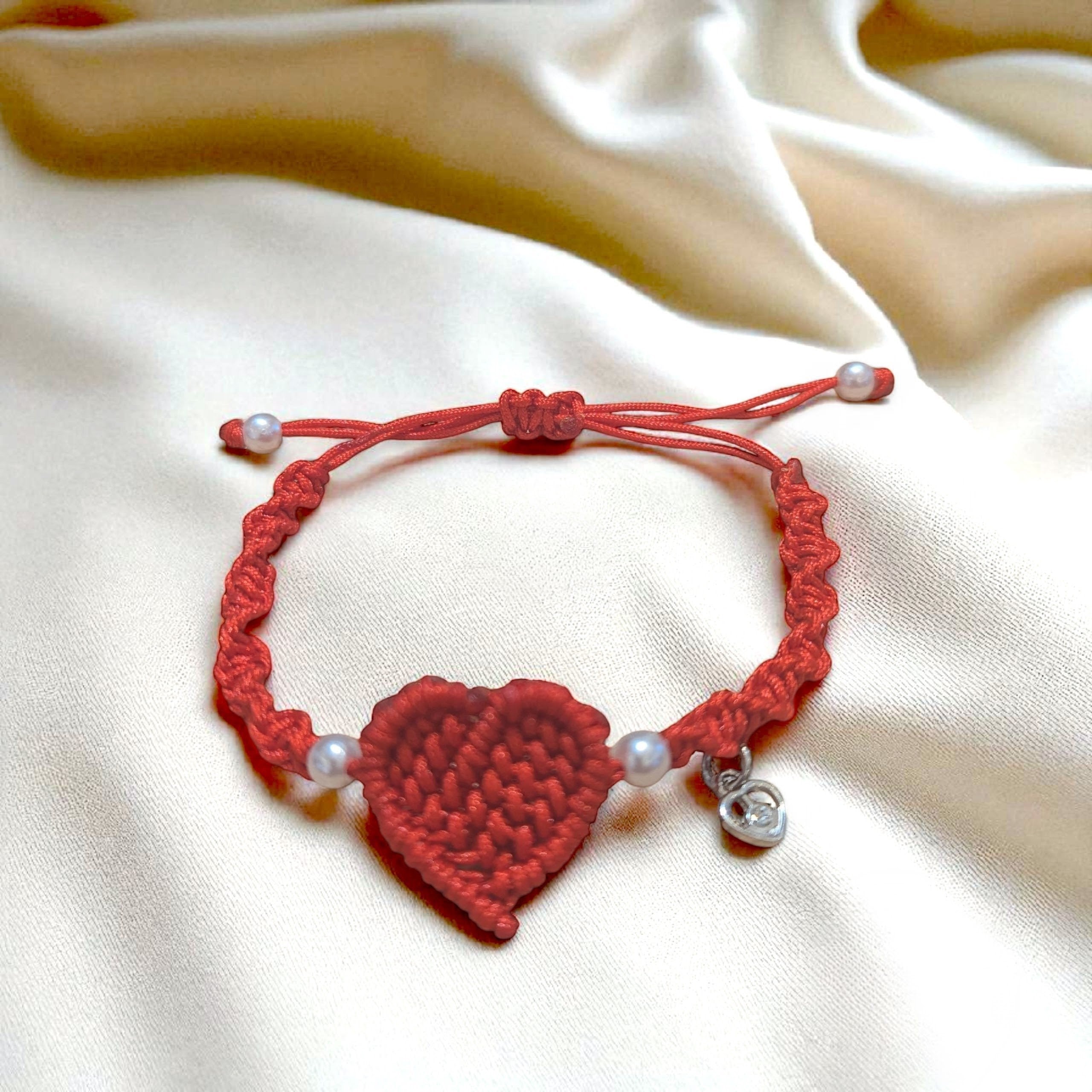 Daughter's Heart Paracord Bracelet