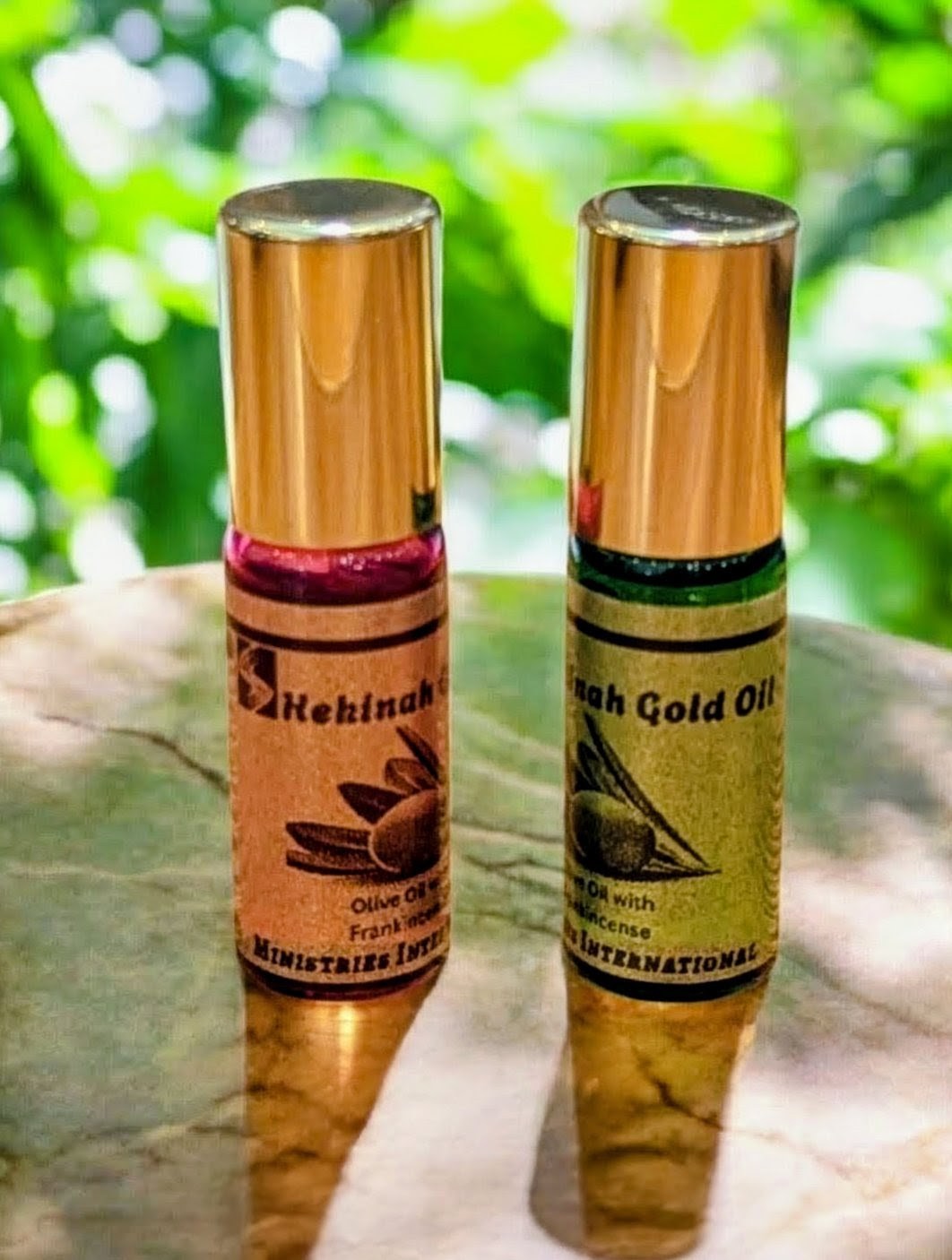 Pack of 2 Shekinah Gold Anointing Oil 5ml roll-on glass bottles.